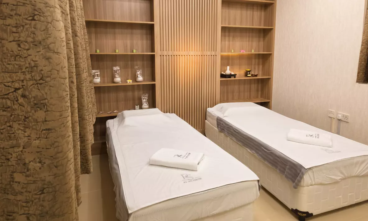 30, 45, 60, 90 or 120-Minute Basic/ Aroma/ Hot Oil Spa Treatment