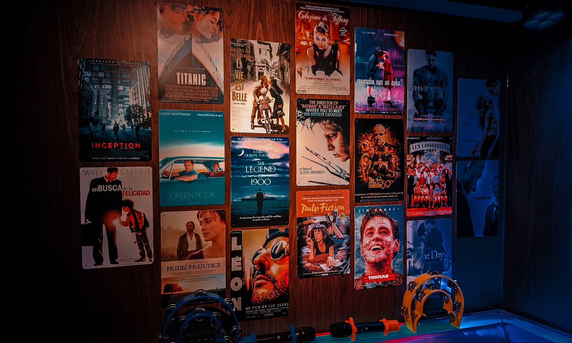 Partybox Paket mit 3 Std. Karaoke und Prosecco für bis zu 14 Personen