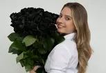 Rosaholics Deal: Black Roses for The Ultimate Surprise Up to 57% Off