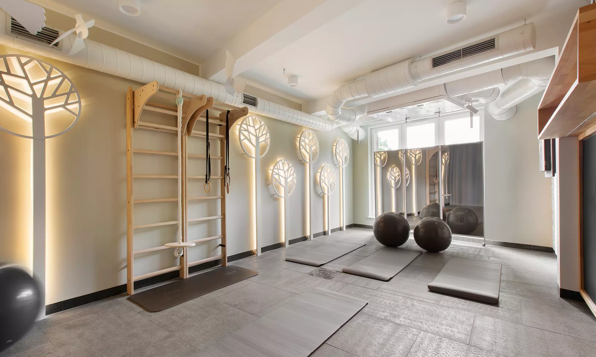 Jastrzębia Góra: 2-7 nocy z wyżywieniem, spa i więcej