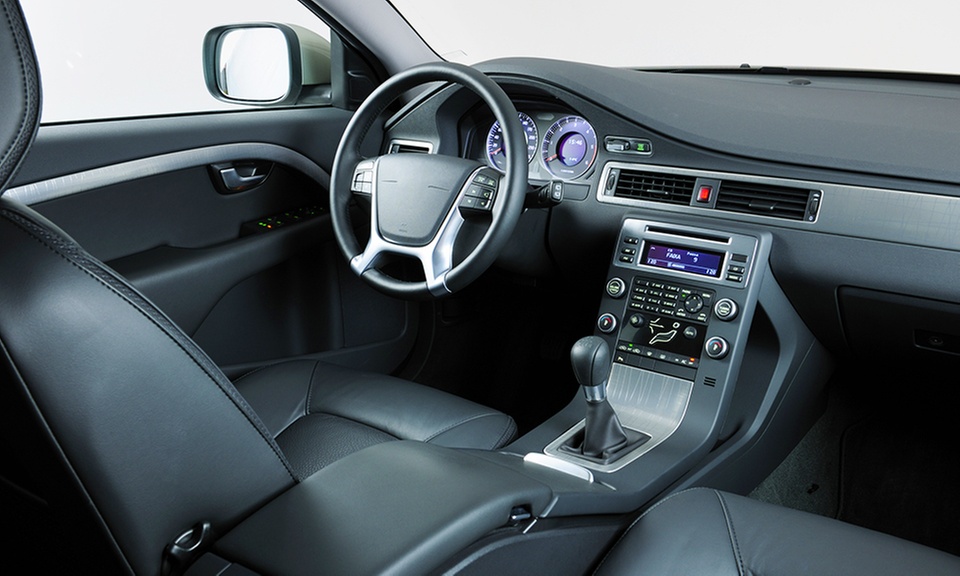 Professionelle Pkw-Ozonbehandlung