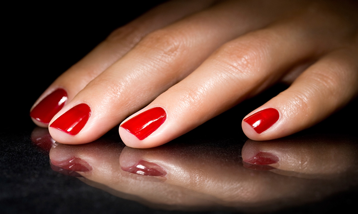 Wspólne chwile relaksu: manicure i pedicure hybrydowy dla 1 lub 2 osób
