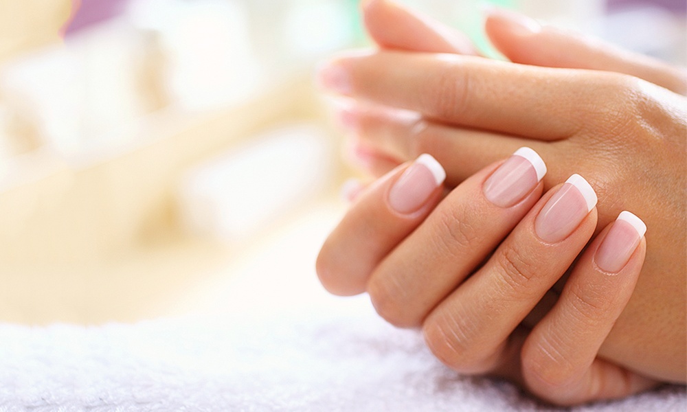 L'élégance au bout des doigts : soin et mise en beauté des mains