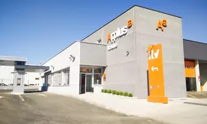 ITV con tasas incluidas para motocicleta o vehículo ligero con hasta un 34% de descuento en Applus ITV Vallecas