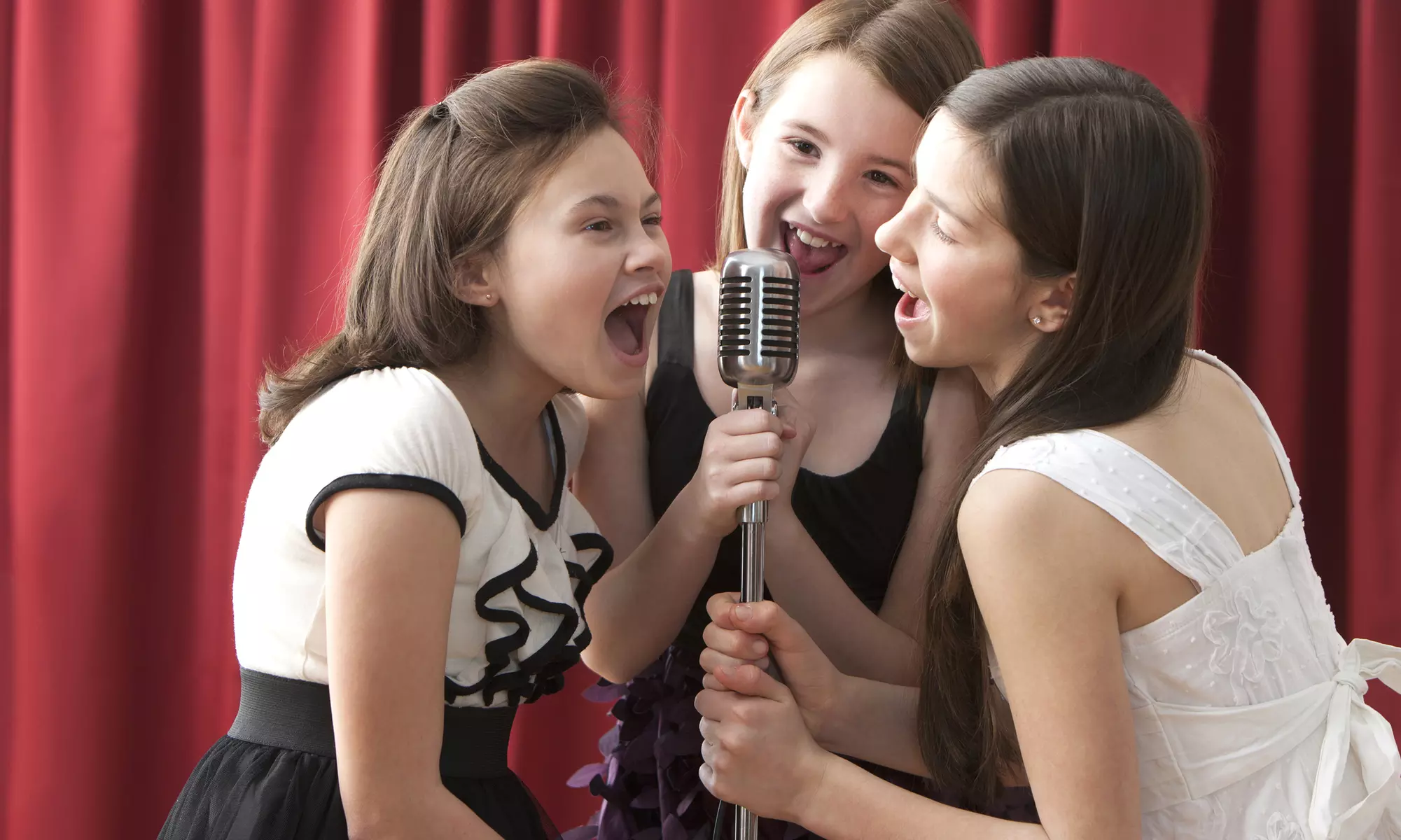 Unleash Your Inner Diva: 1 Hour Pop Star Studio Experience For Up to 4