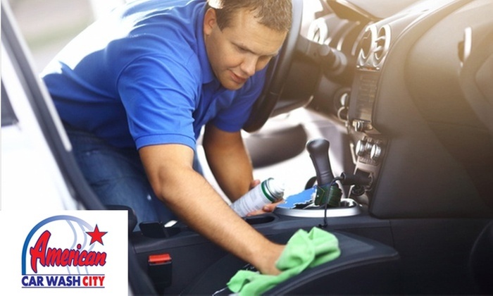 Forfait de lavage de véhicule au choix avec Golden Car Wash