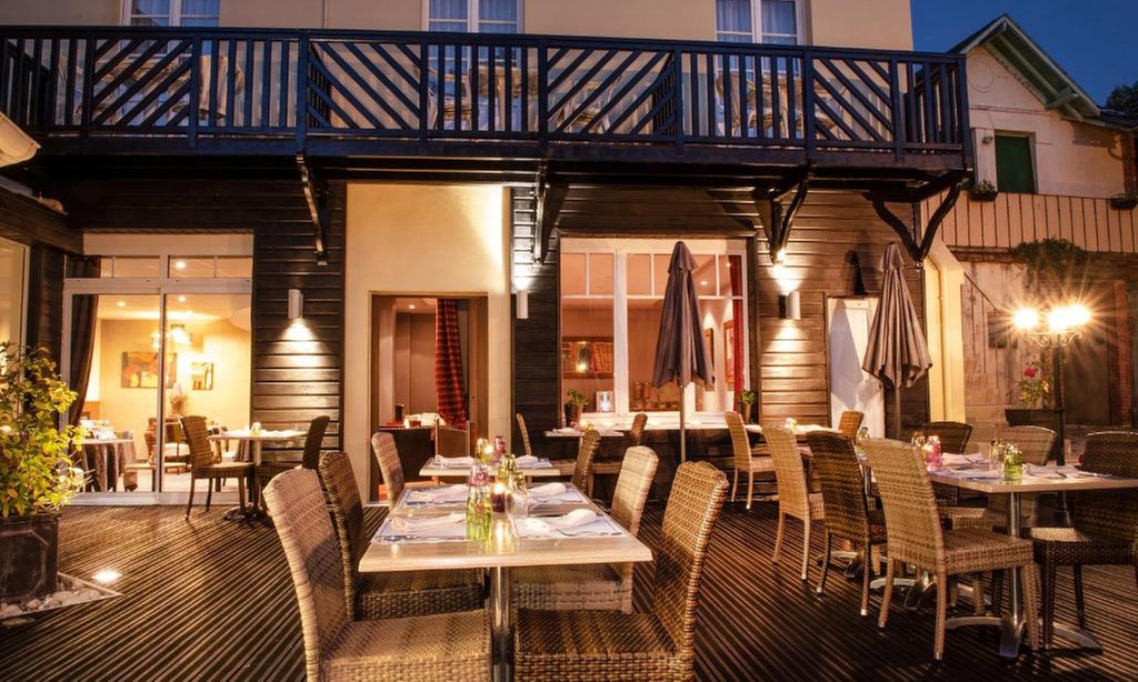 Normandie : chambre standard ou confort avec pdj et dîner en option