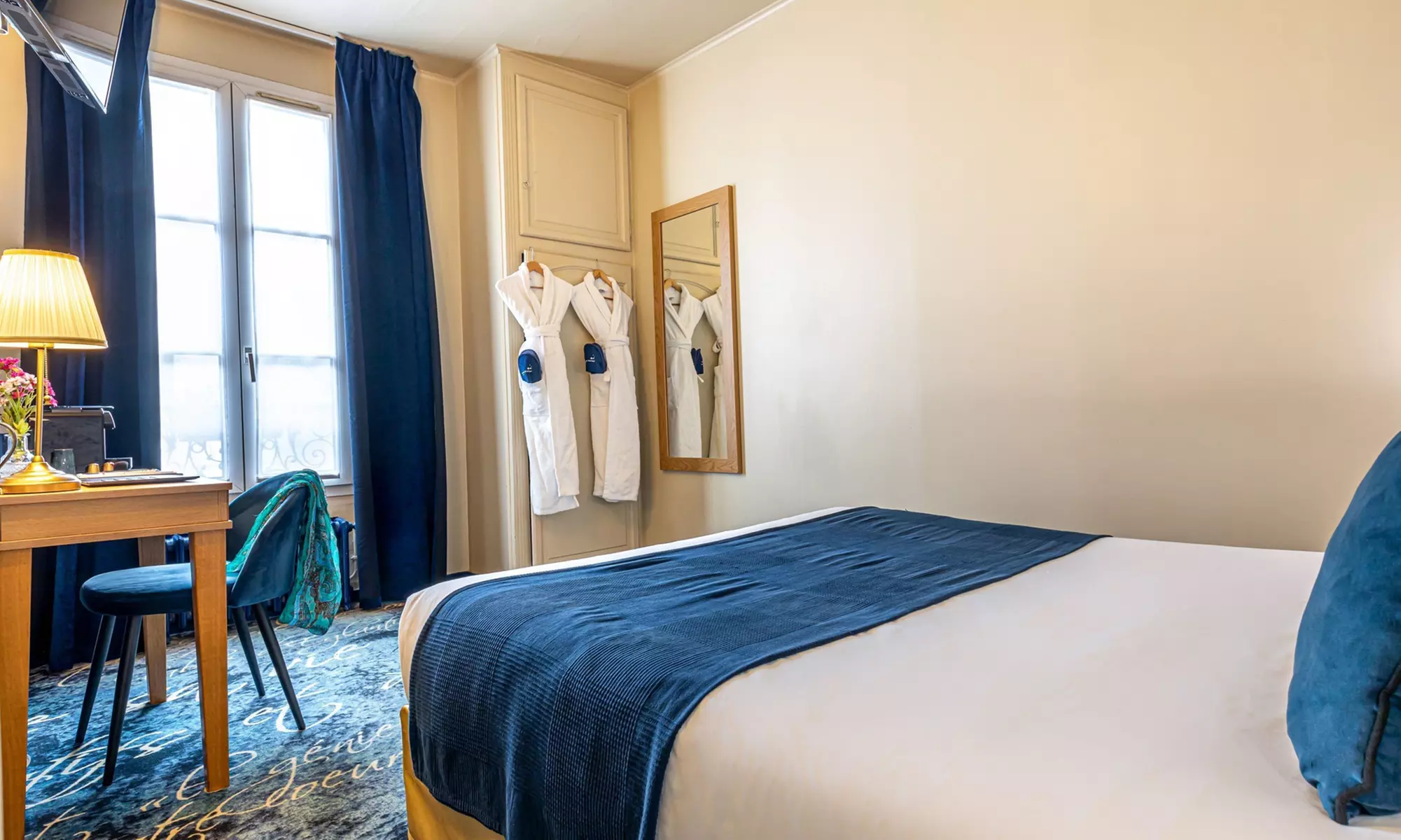 Paris: Doppelzimmer, opt. mit Frühstück und Bootsfahrt