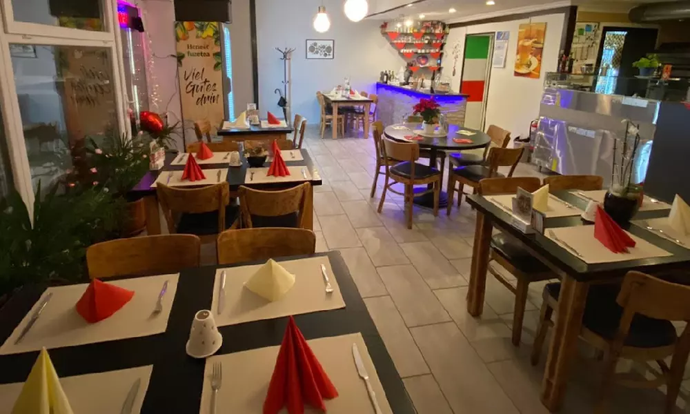 Italienisches 3-Gänge-Menü mit Pizza oder Pasta für 2 oder 4 Personen