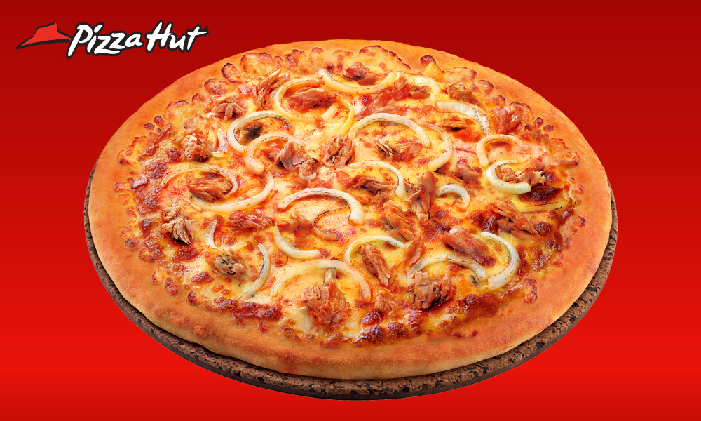 Italy: Pizza Hut 3 Regular Pizzas