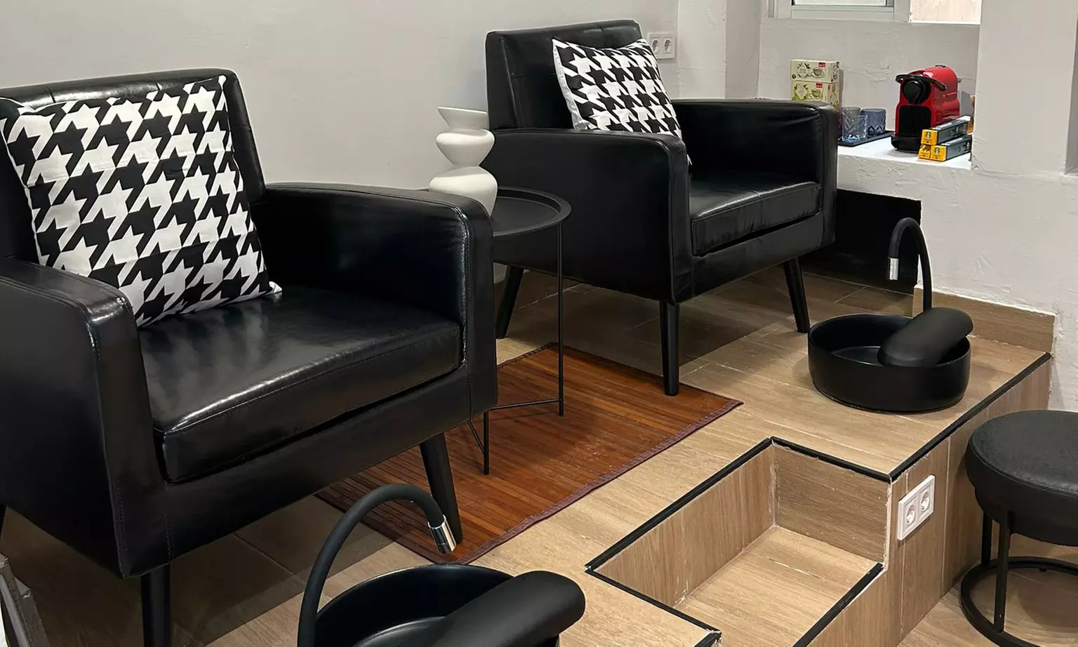 Limpieza facial posverano con opción a electroestimulación o LED