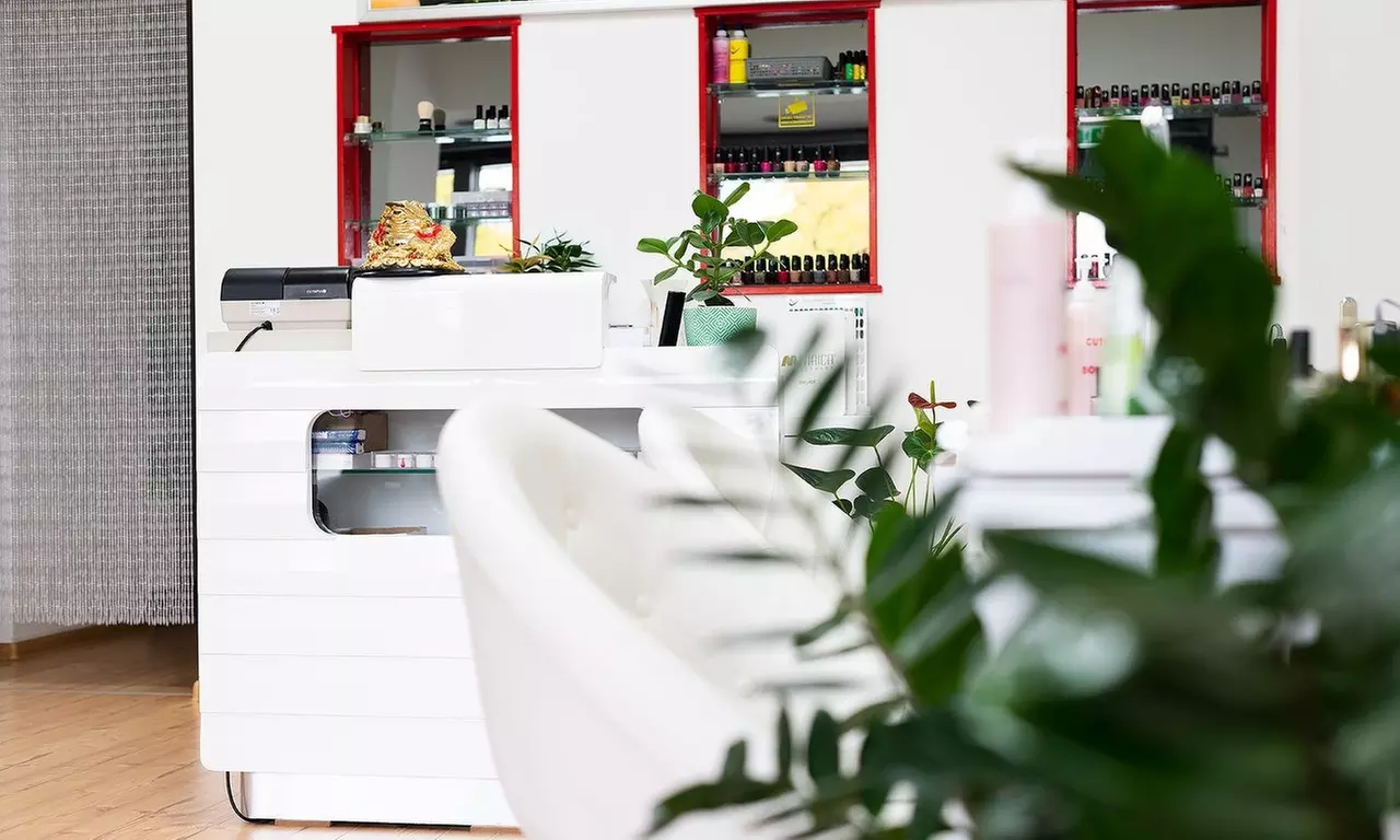 Pediküre / Maniküre mit Shellack