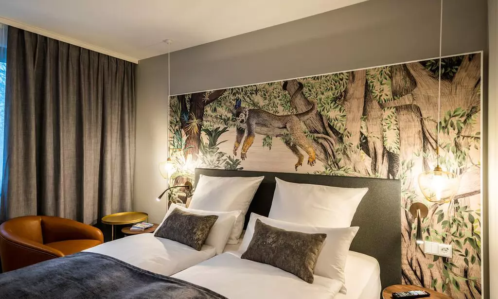 Zandvoort / Haarlem: King-Zimmer mit Frühstück