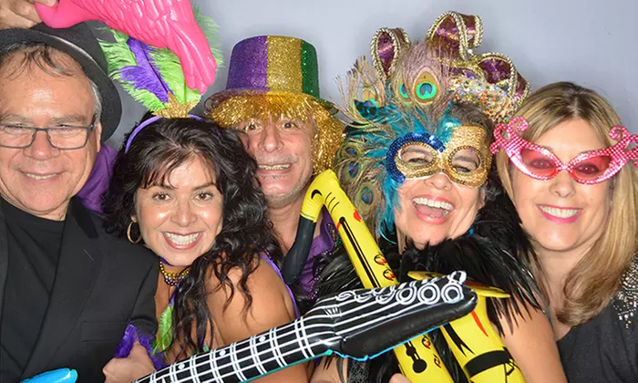 Photo booth rental for events with unlimited prints
