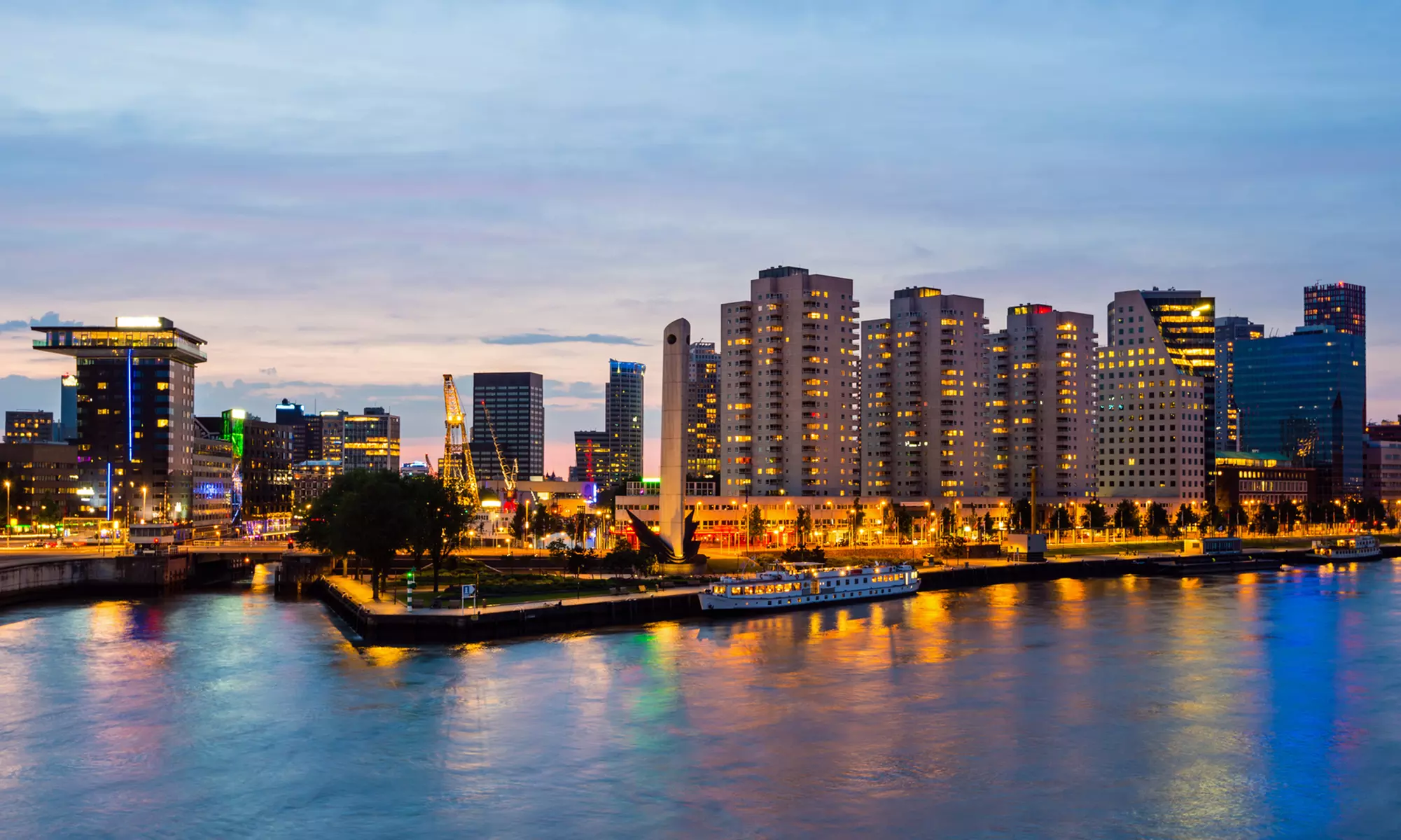 Rotterdam: kleines oder Komfort-Doppelzimmer, opt. mit Frühstück