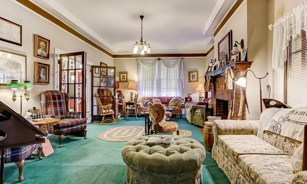 Experience And Taste History with Admission for One