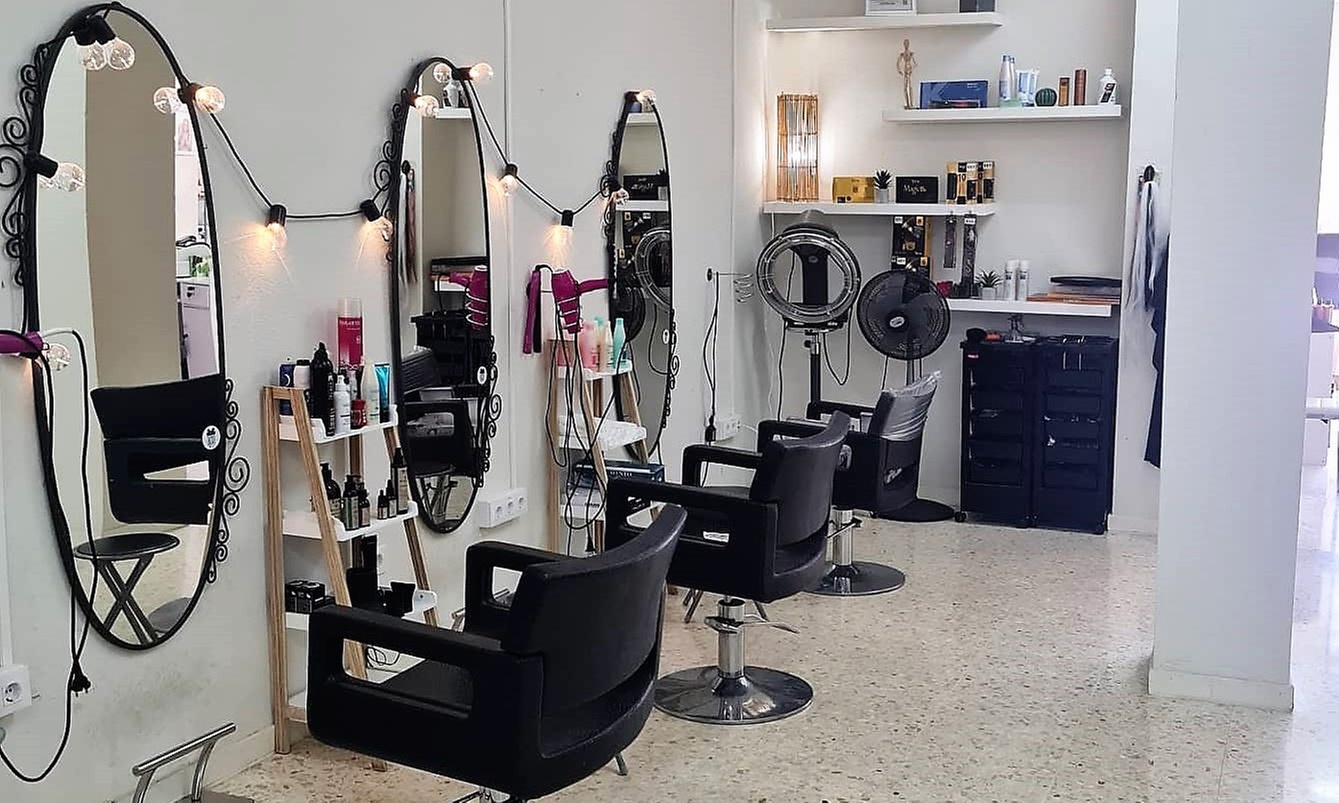 Tratamiento capilar para pelo rizado en Eco Bambú Centro de Belleza