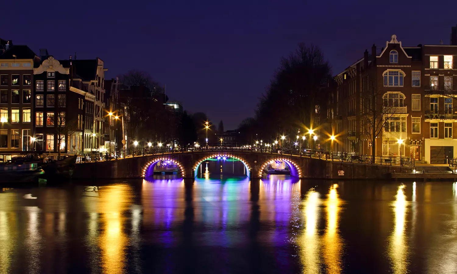 Amsterdam: Doppel- od. Familienzimmer mit Parken, opt. Frühstück