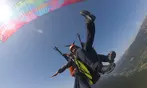 Vuelo en parapente desde el despegue oficial más alto de España