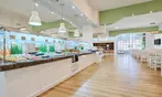 Día de piscina y buffet en Marbella para 1 o 2 personas