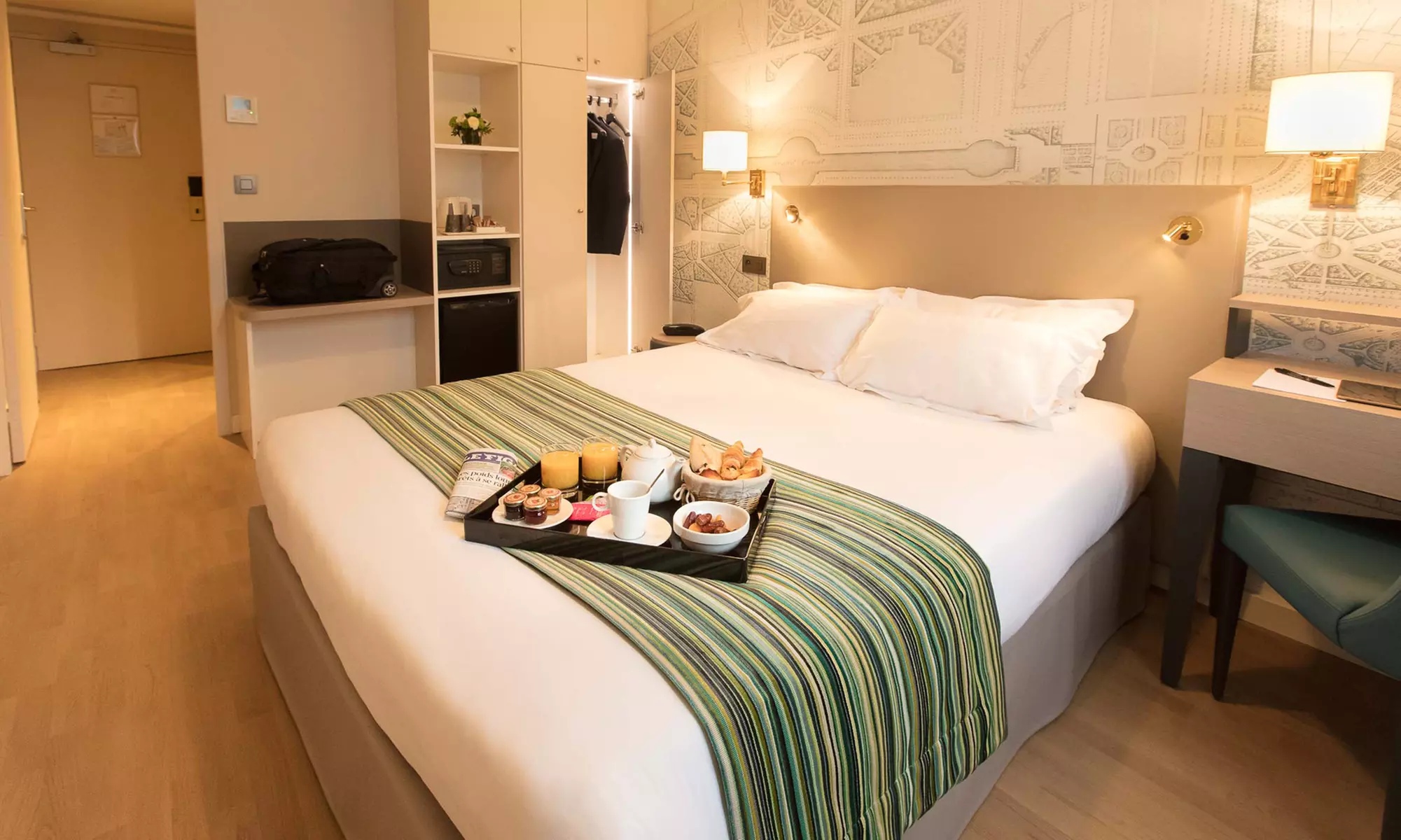 ILE-DE-FRANCE | Anthony - Hotel Montbriand Anthony 4*