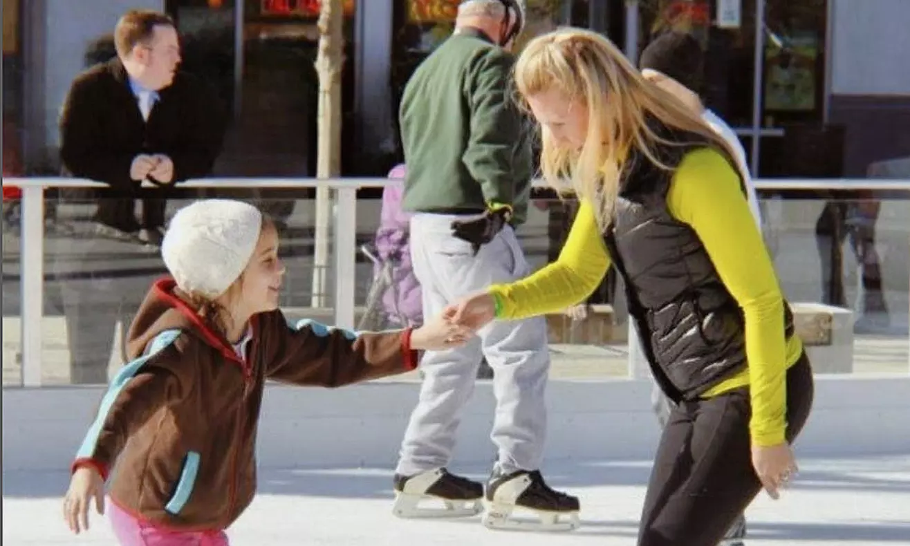 Ice Skating & Rentals at Canal Park Ice Rink