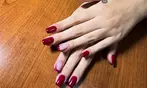 Sesión de manicura o puesta de uñas acrílicas para 1 persona