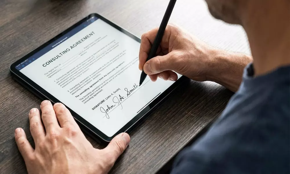 Adobe Acrobat Standard DC – 1 or 3 Month Subscription