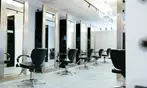 Revamp Your Hair with a Pro Stylist:Women’s Haircut, Highlights & More