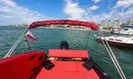 Descubre Ibiza desde el mar: alquiler de barco para hasta 11 personas