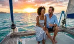 90-Min Catamaran Sail with Open Bar in Honolulu