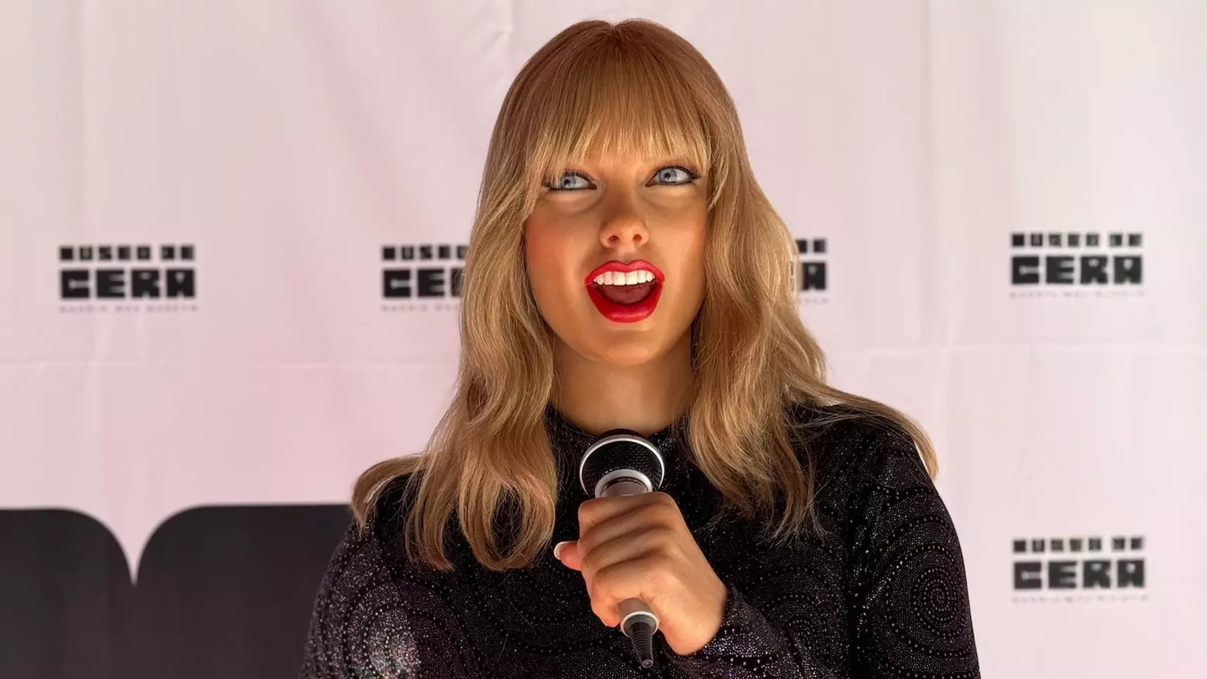 Conoce a tus famosos favoritos: entrada al Museo de Cera de Madrid