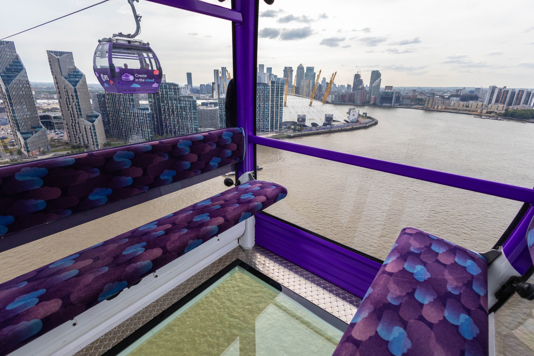 London Cable Car: The Glass Floor Experience
