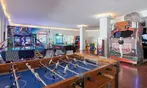 Día de piscina y buffet en Marbella para 1 o 2 personas