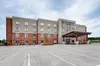 Holiday Inn Express & Suites Manhattan by IHG