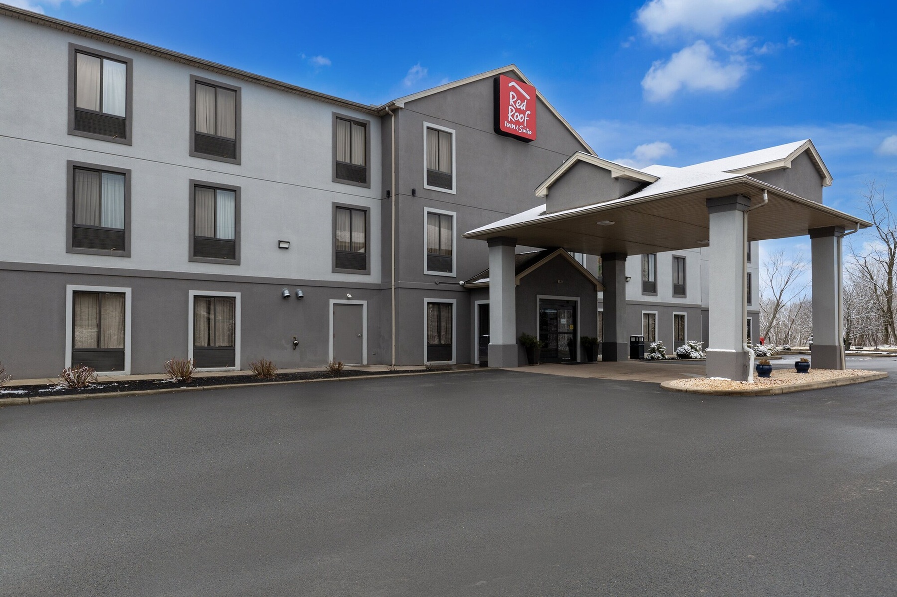 Red Roof Inn & Suites Bloomsburg – Mifflinville