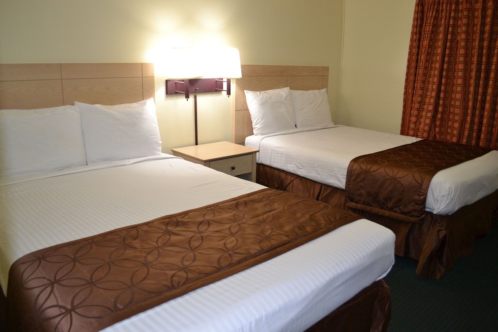 Passport Inn - By The Falls NY
