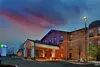 Holiday Inn Express & Suites Batesville by IHG