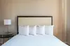 Carmana Hotel & Suites