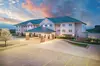 Green Mill Village Hotel & Suites, BW Signature Collection