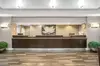 La Quinta Inn & Suites by Wyndham DFW Airport South / Irving