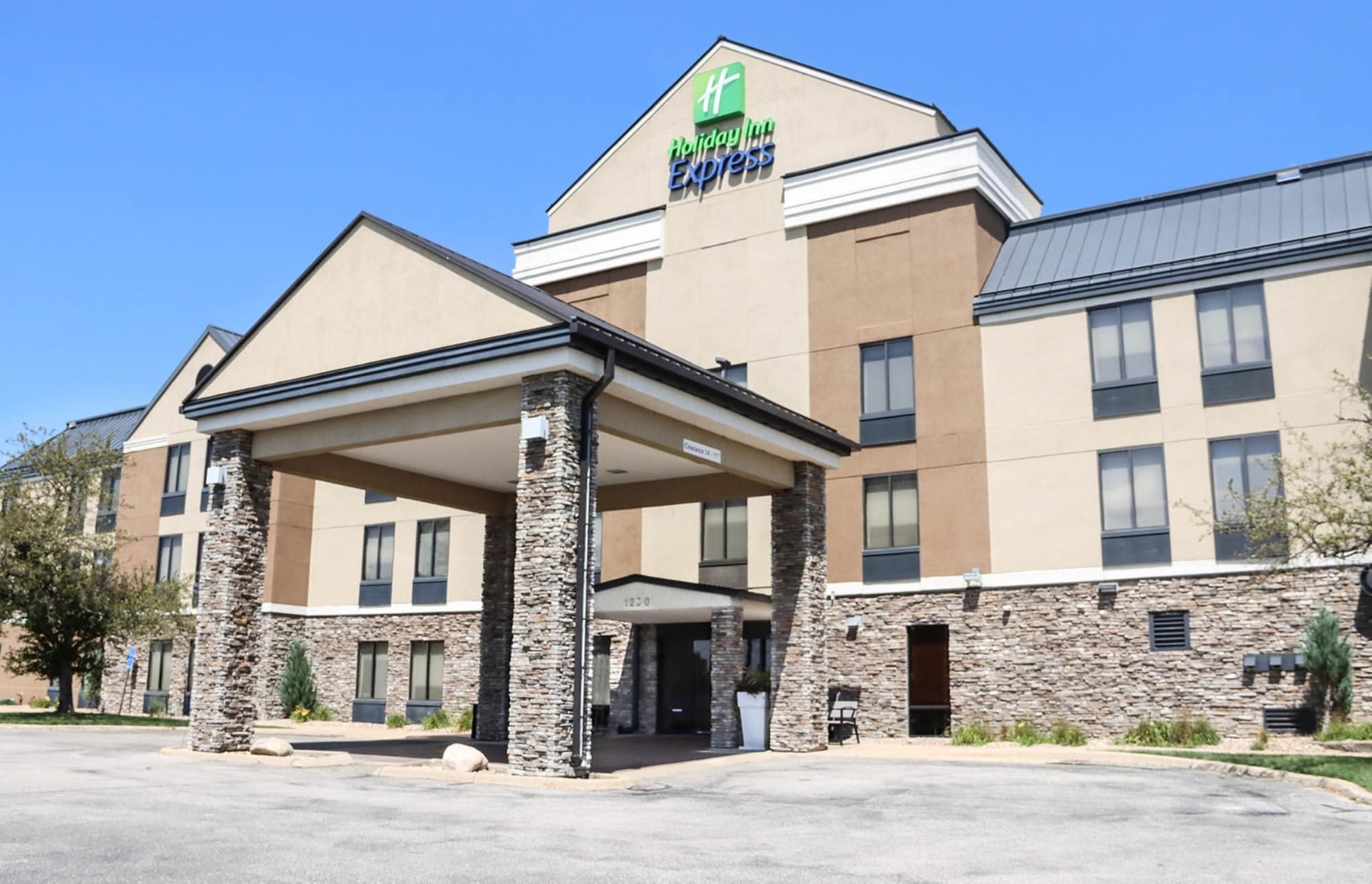 Holiday Inn Express Cedar Rapids (Collins Rd) by IHG