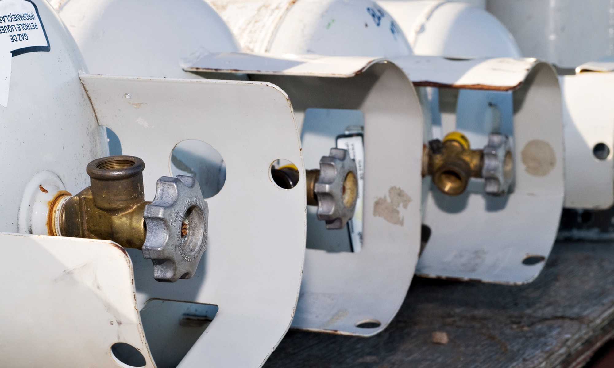 Score 10% off Fishing Tackle and Live Bait or Grill Tank Refill