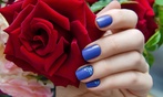 ¡Uñas top! 1 o 3 sesiones de manicura y/o pedicura semipermanente