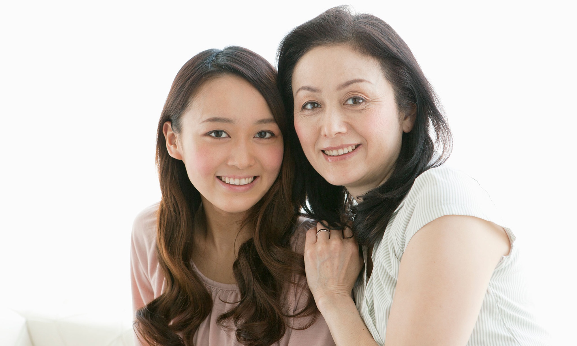 Luscious Signature Dermaplaning Sessions for Smooth Skin