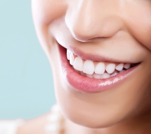 Enhance Your Smile: One Laser Teeth Whitening Session or Teeth Whitening with Tooth Gem. Save Up to 66%