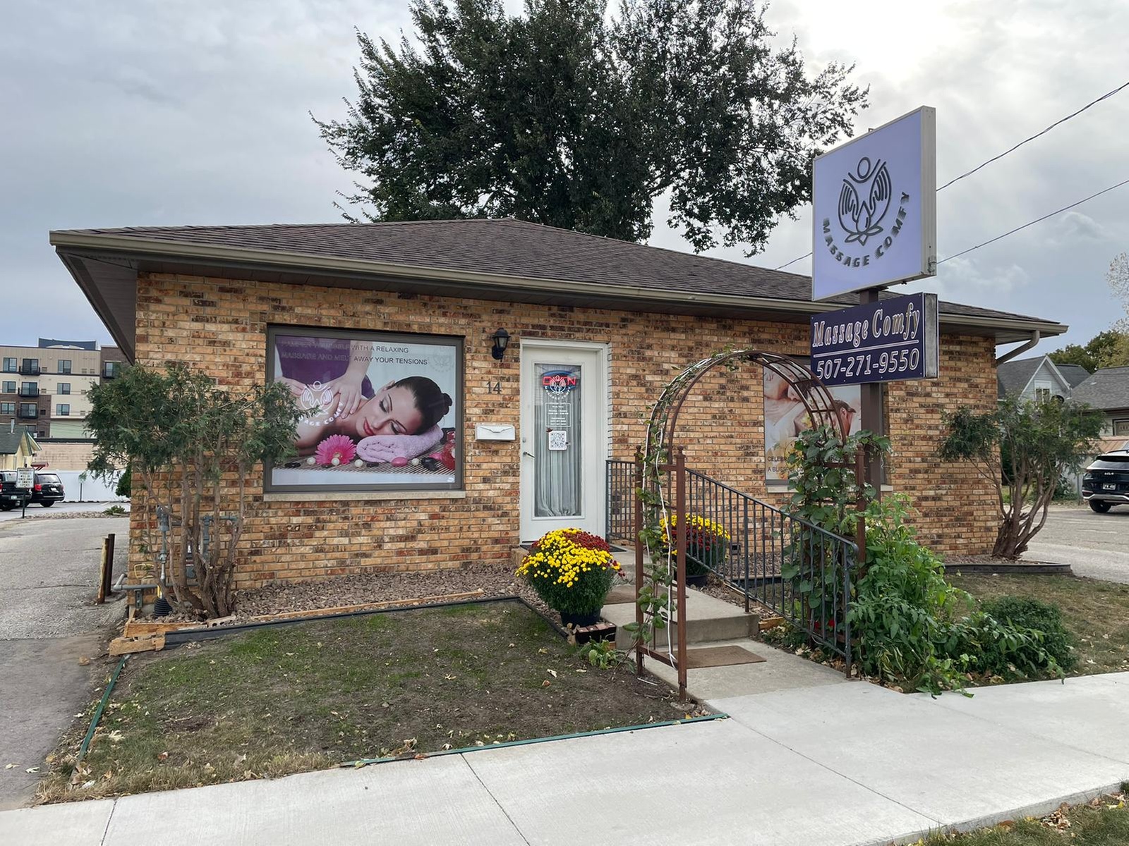 Up to 37% Off on Deep Tissue Massage at Massage Comfy LLC