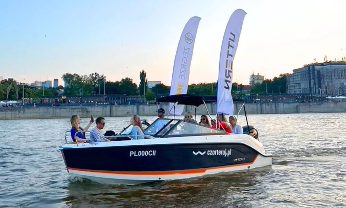 Kurs na patent sternika motorowodnego i holowanie narciarza