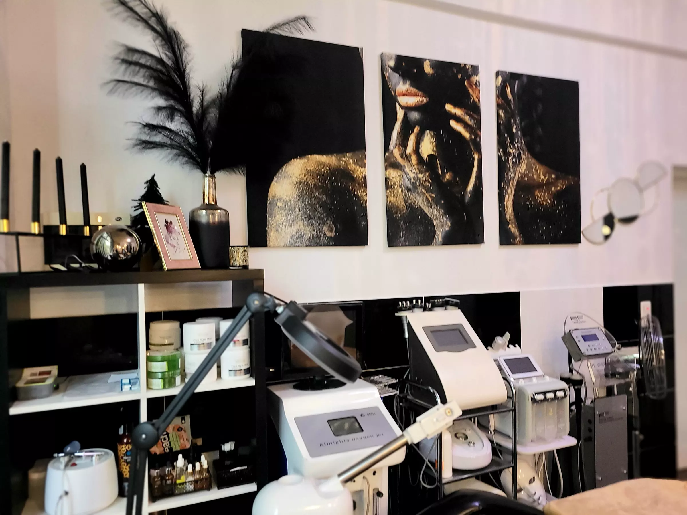 Mikrodermabrazja diamentowa