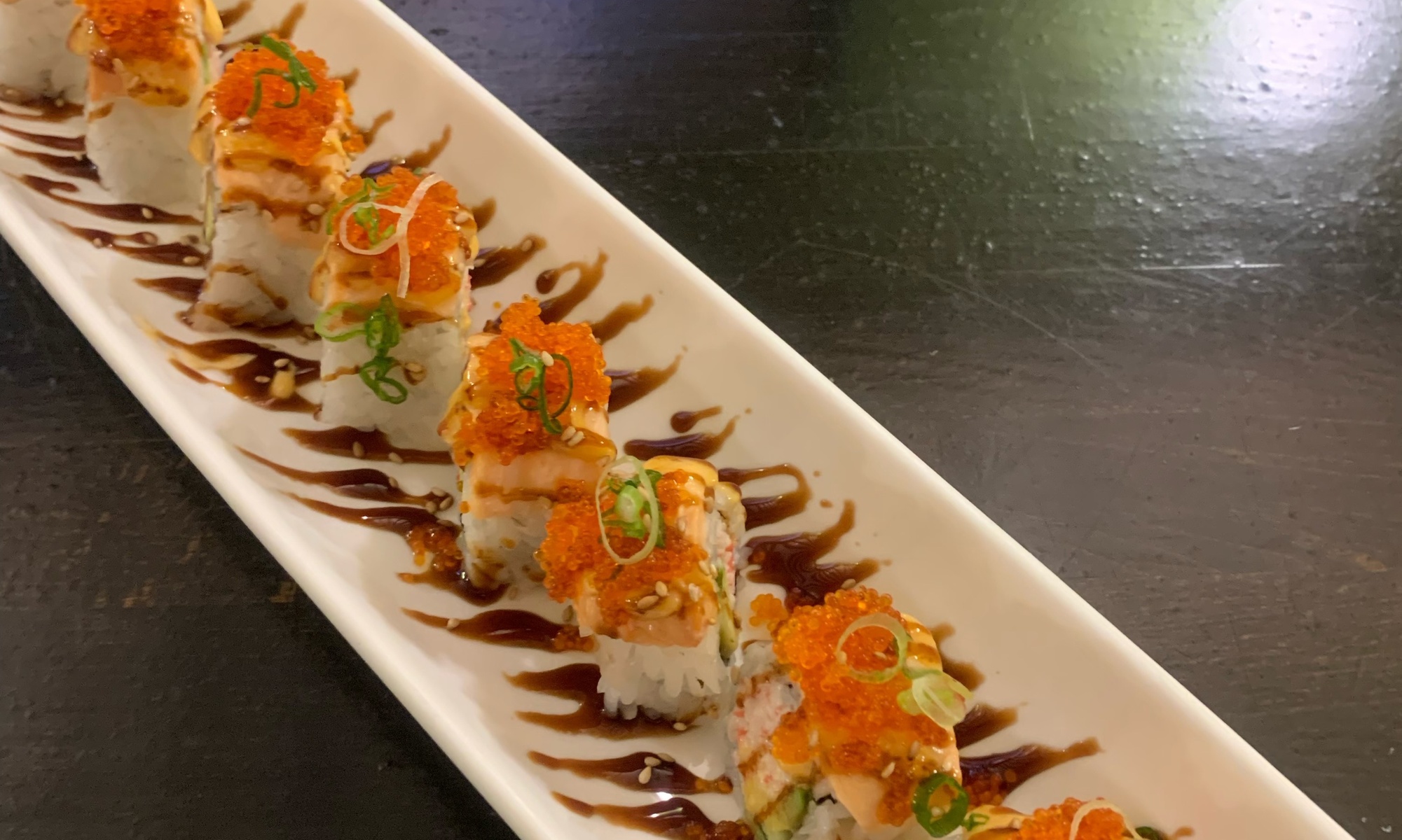 Enjoy Japanese Izakaya and Sushi Rolls